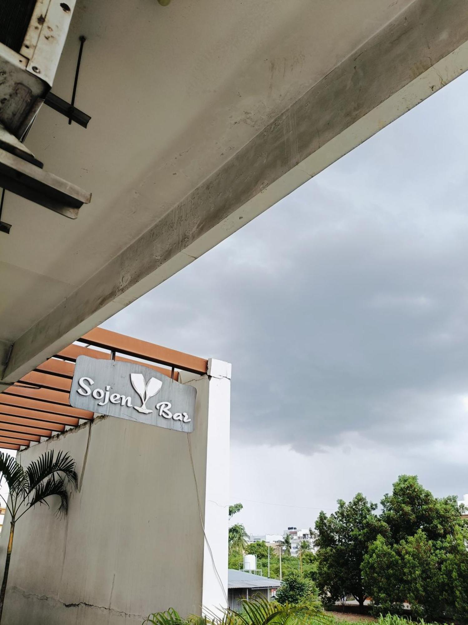 Holiday Residency Coimbatore Exterior photo